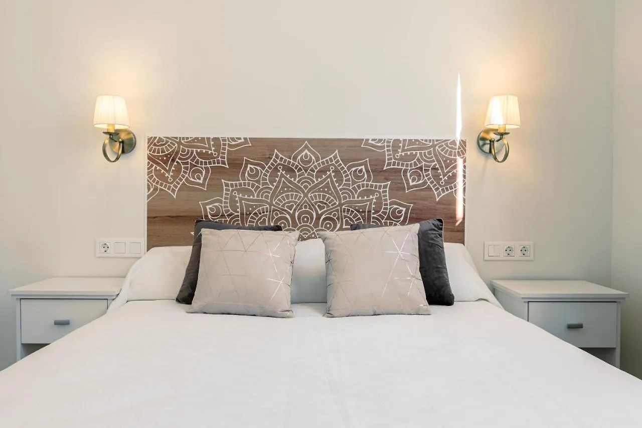 Apartment La Joya De Santa Cruz Calle Virgenes 21 Seville