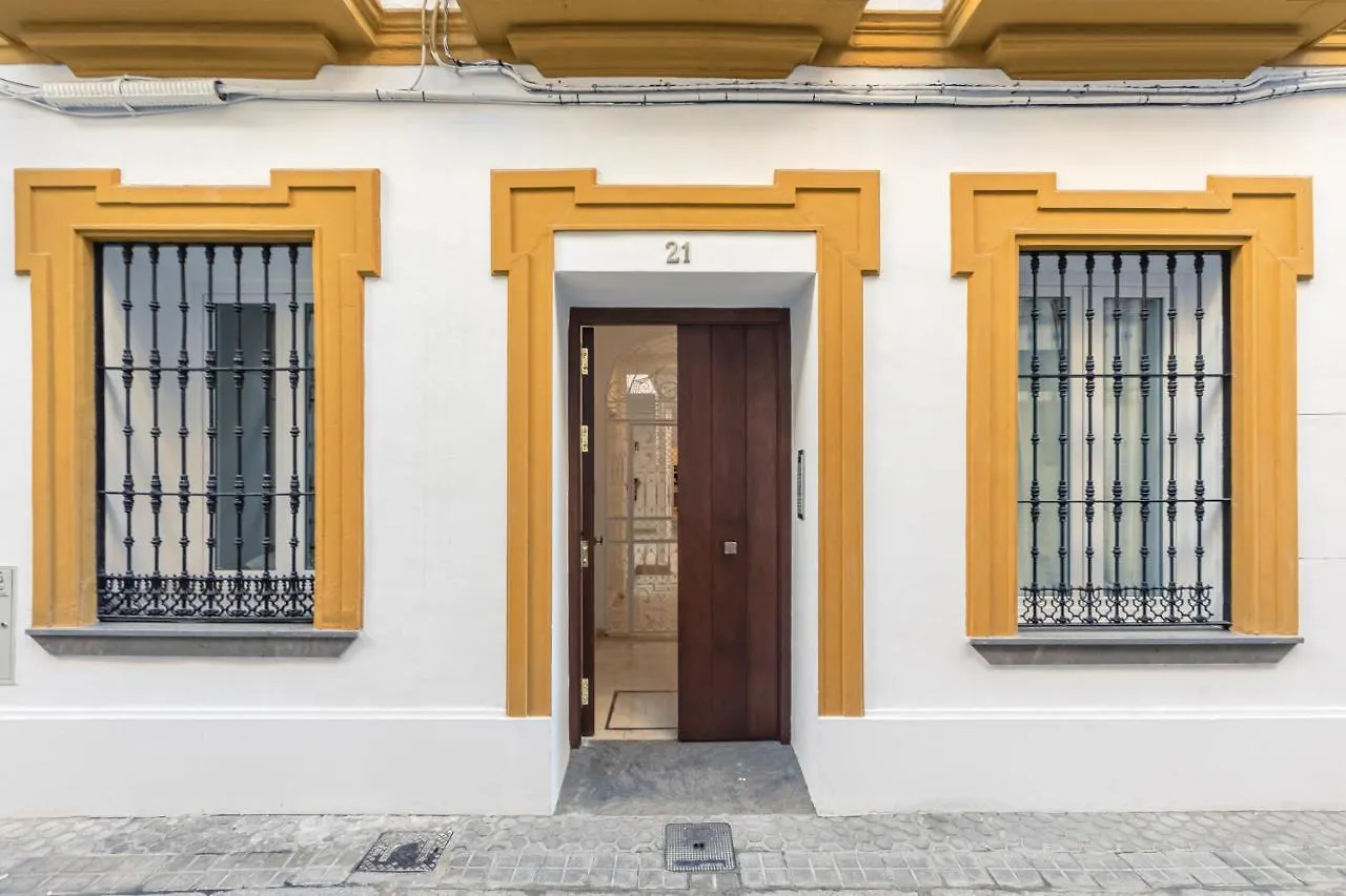 La Joya De Santa Cruz Calle Virgenes 21 Севилья 0*,  Испания