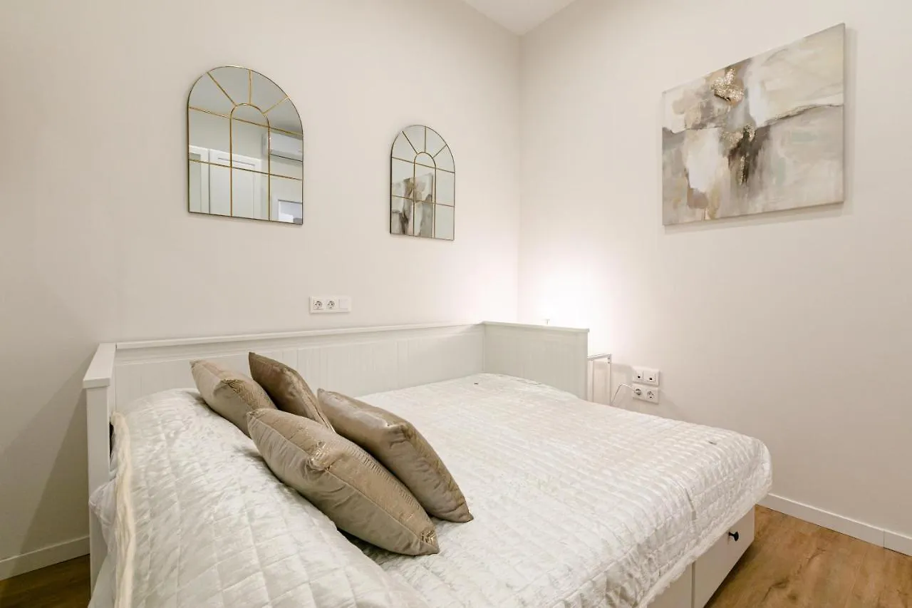 La Joya De Santa Cruz Calle Virgenes 21 Seville Apartment
