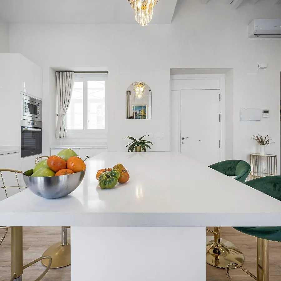 La Joya De Santa Cruz Calle Virgenes 21 Севилья Апартаменты