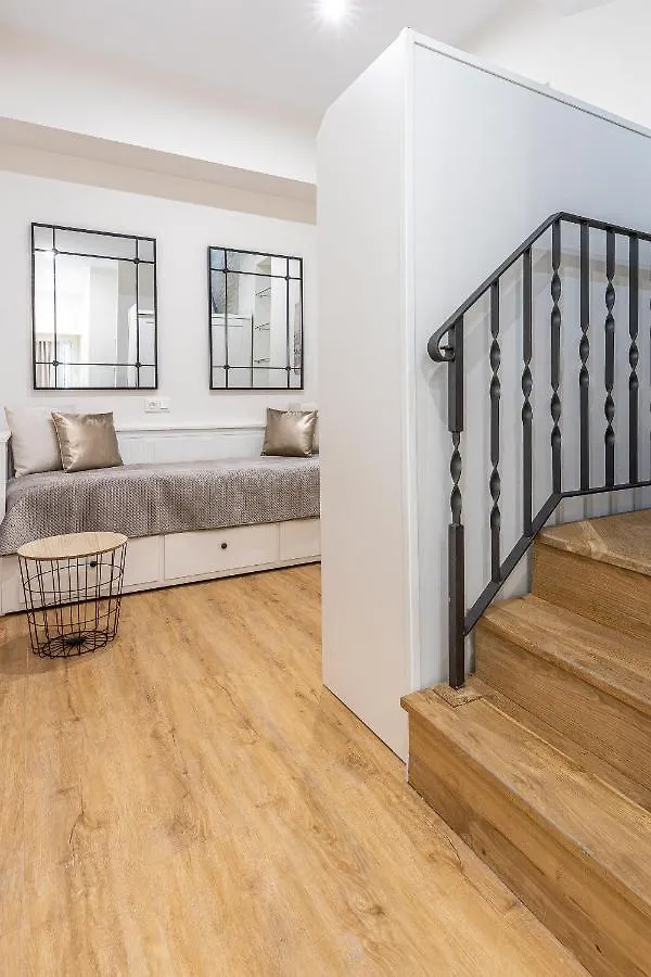 La Joya De Santa Cruz Calle Virgenes 21 Севилья Апартаменты