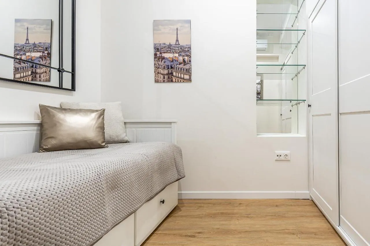 Apartment La Joya De Santa Cruz Calle Virgenes 21 Seville Spain
