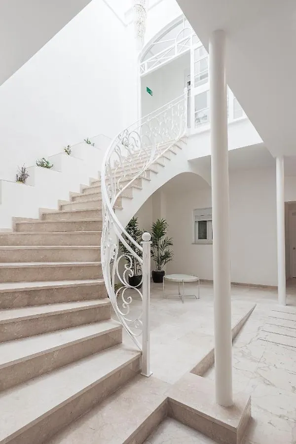 La Joya De Santa Cruz Calle Virgenes 21 Севилья 0*,  Испания