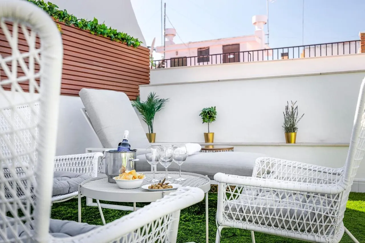La Joya De Santa Cruz Calle Virgenes 21 Севилья 0*,  Испания
