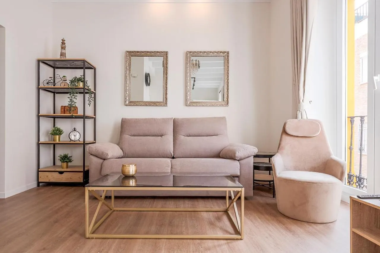 La Joya De Santa Cruz Calle Virgenes 21 Севилья Апартаменты