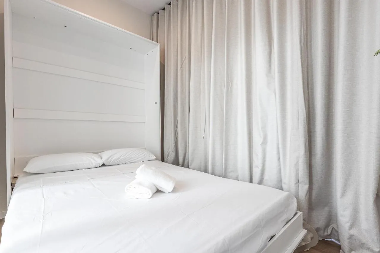 Apartment La Joya De Santa Cruz Calle Virgenes 21 Seville Spain