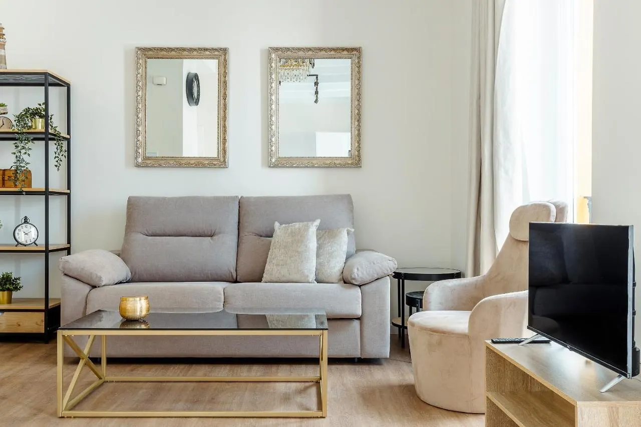 Апартаменты La Joya De Santa Cruz Calle Virgenes 21 Севилья Испания